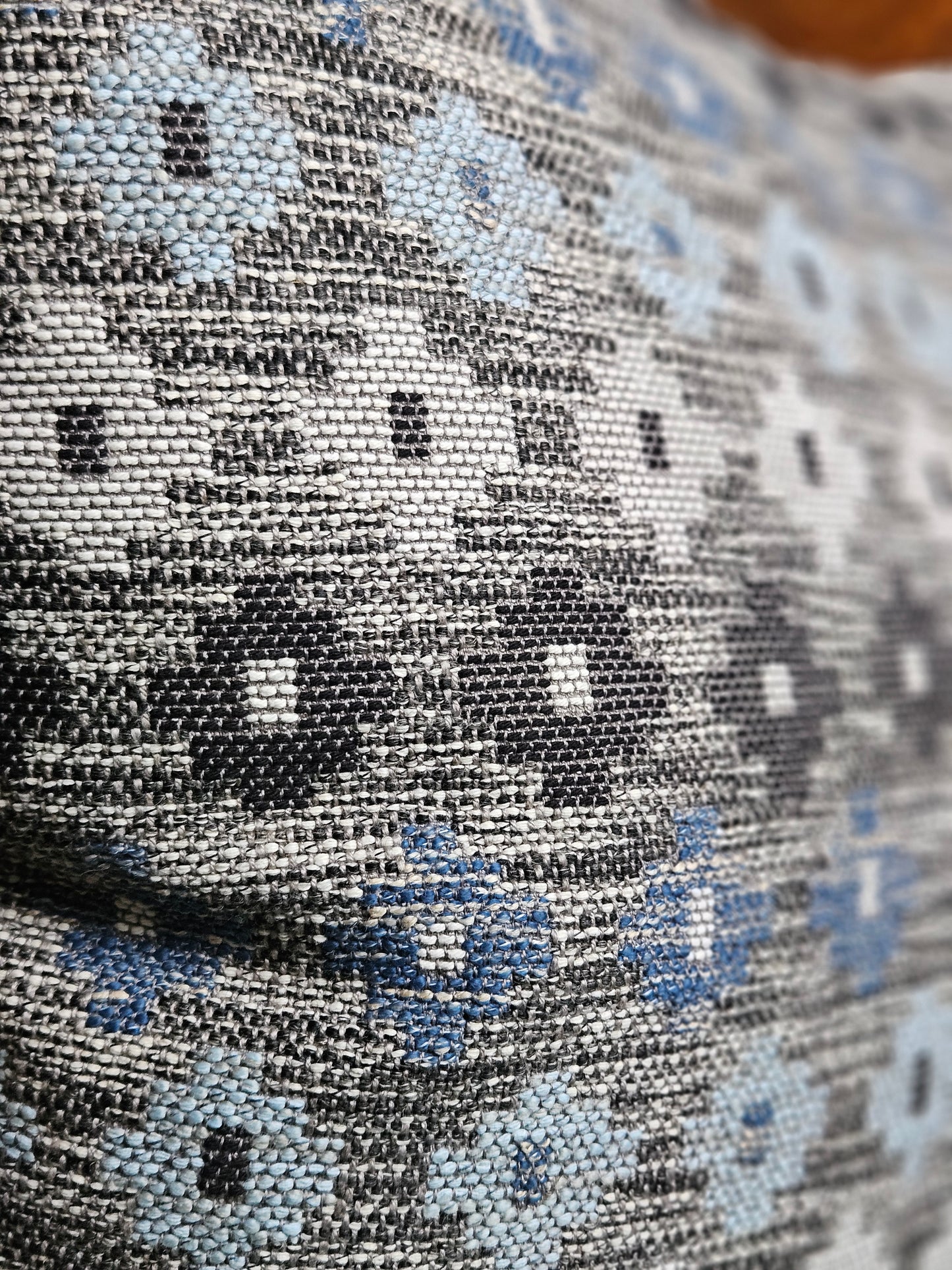 Woven winter flowers