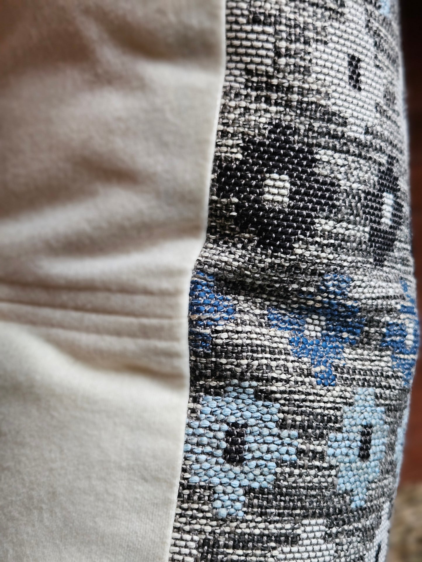 Woven winter flowers