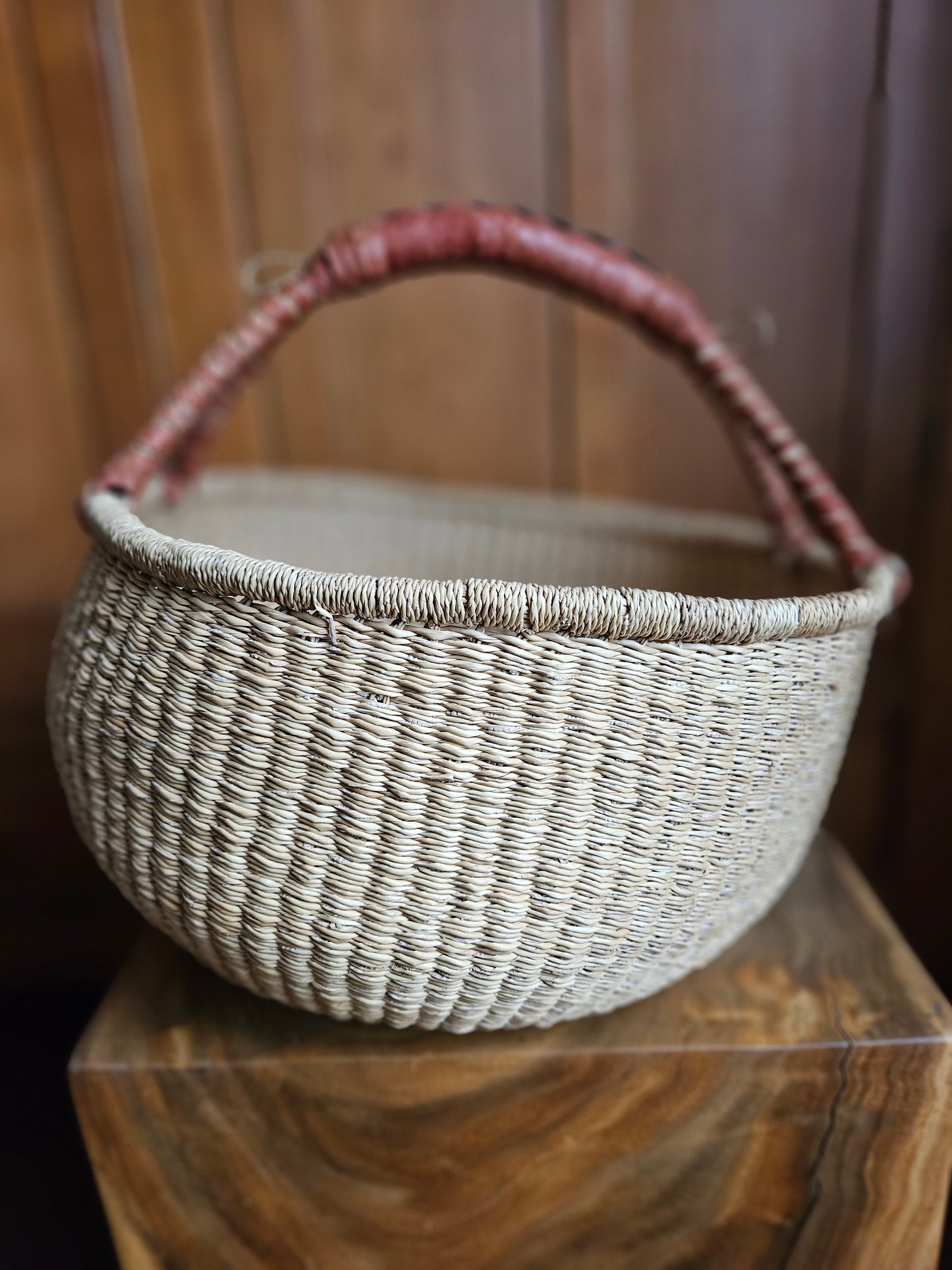 Round basket